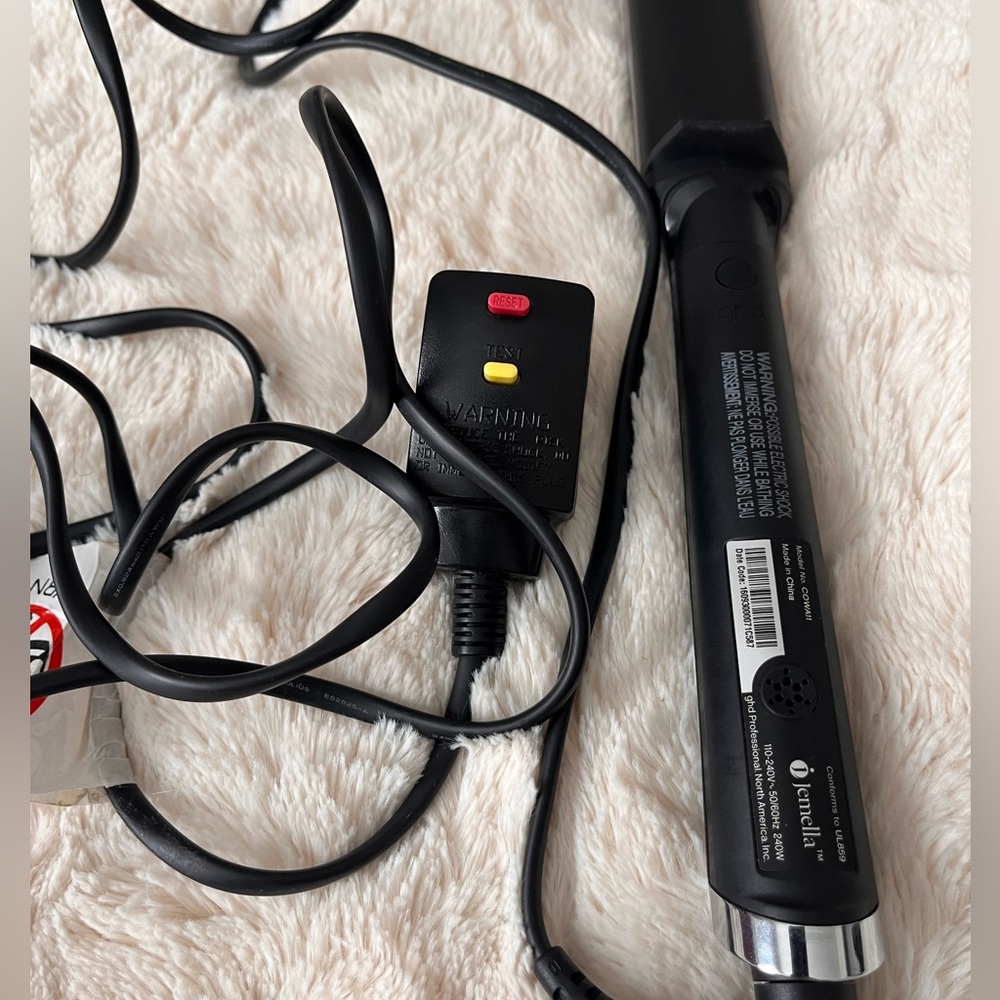 GHD oval wave wand